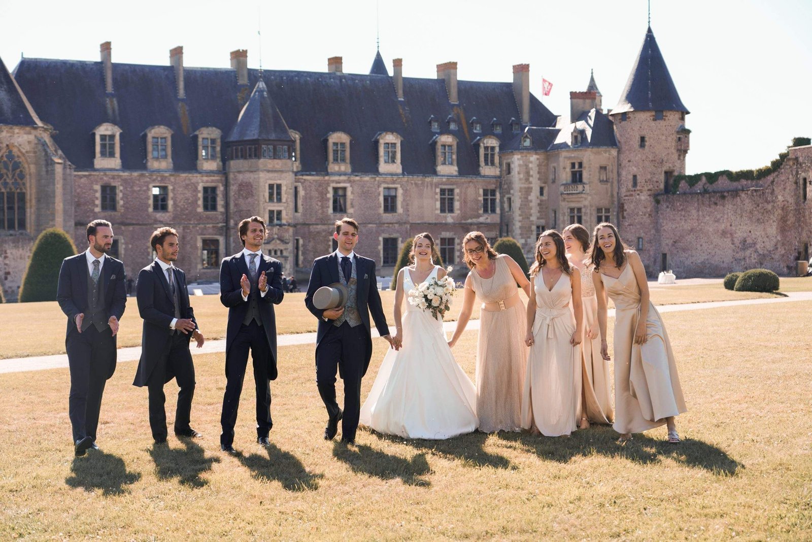 The Dress code dilemma for a luxury wedding in France